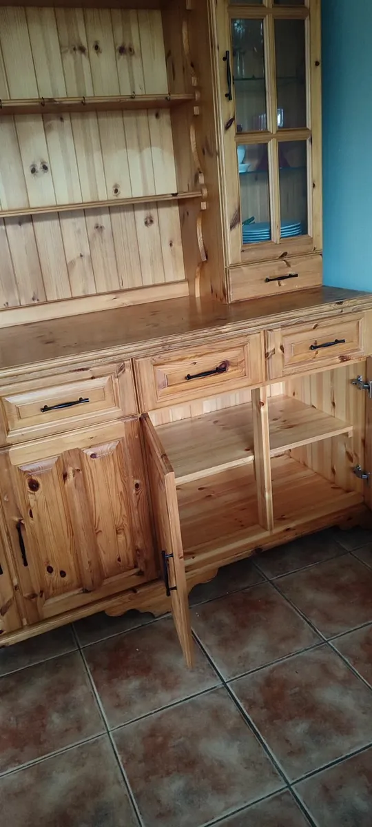 Large kitchen dresser - Image 3