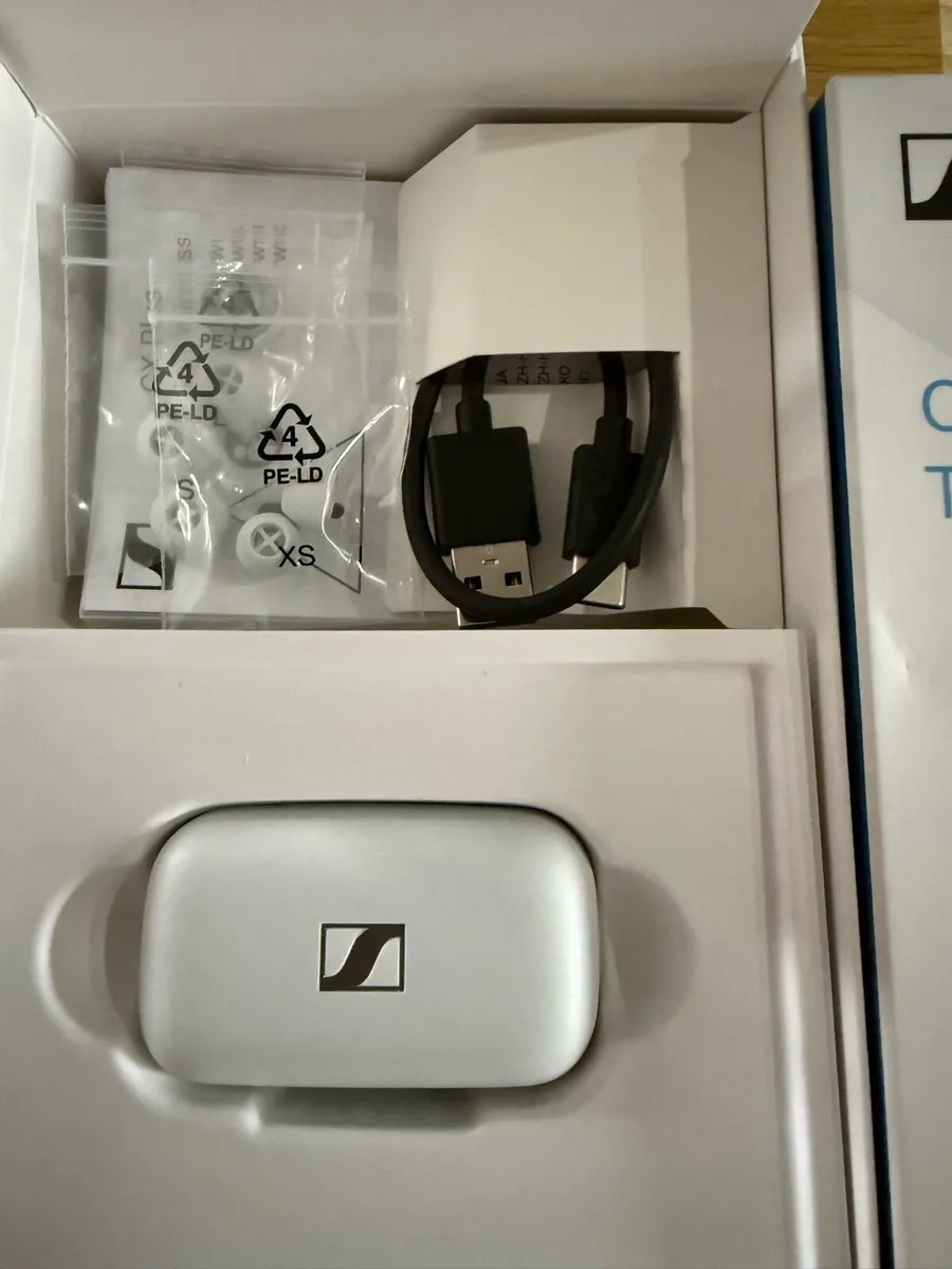 Sennheiser True Wireless - Image 2