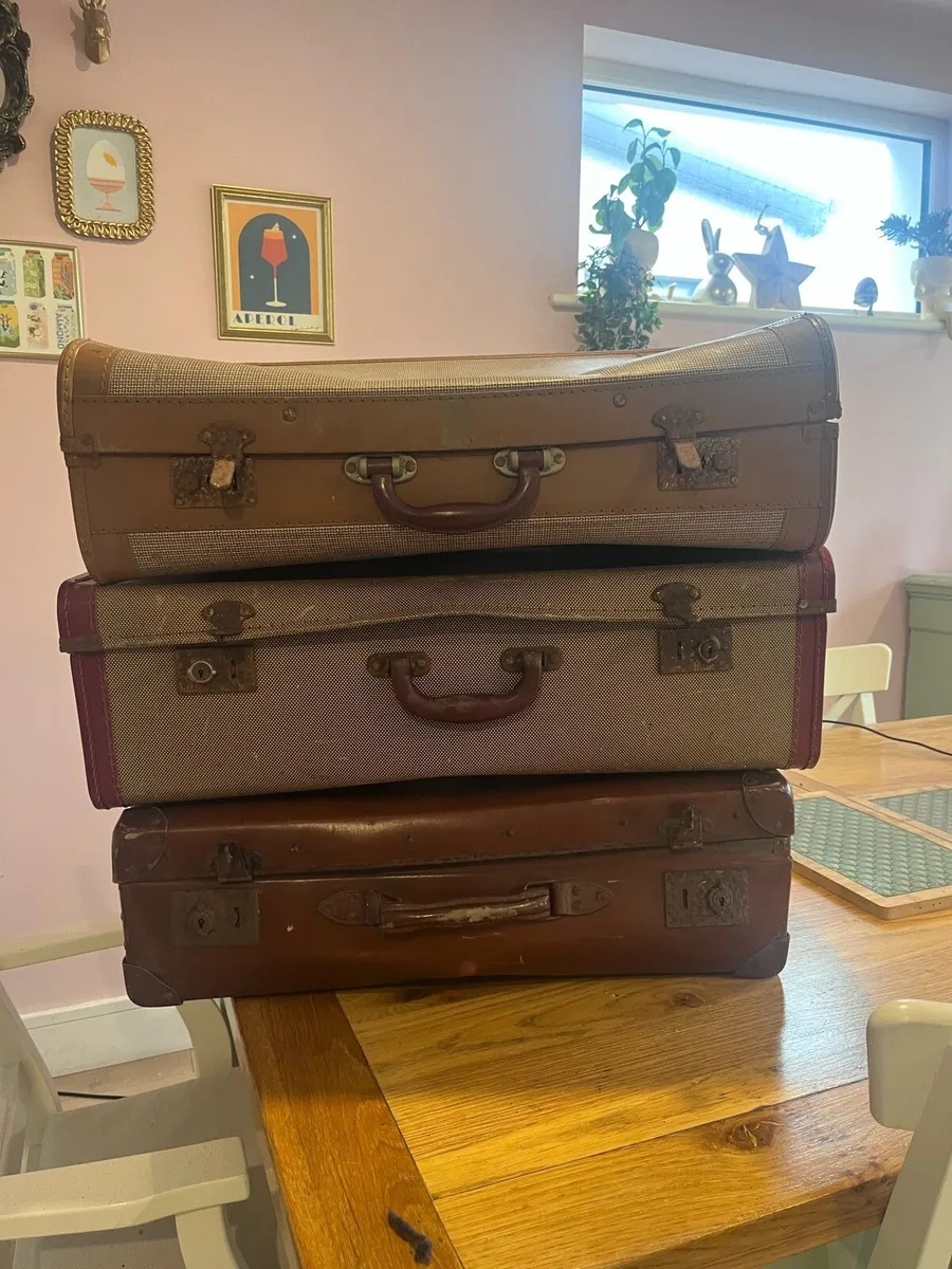 Vintage suitcases - Image 1