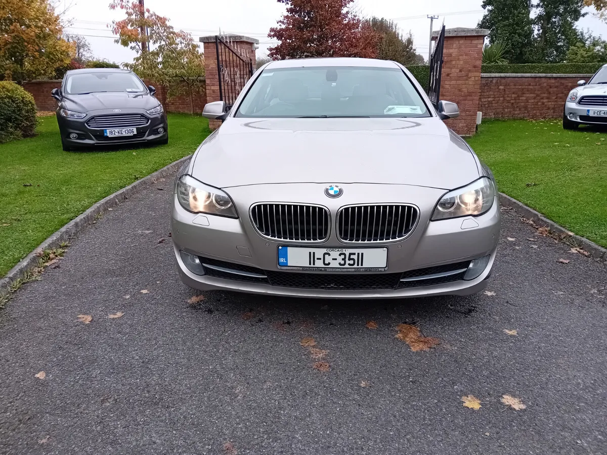 11 BMW 520D SE AUTO SALOON TO CLEAR - Image 2