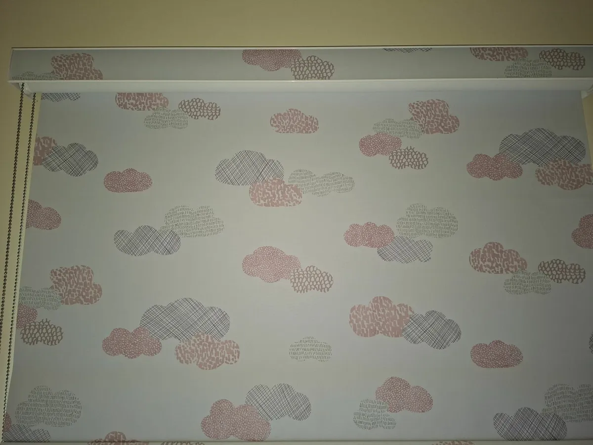 Childrens Blackout Roller Blind with Pelmet - Image 4