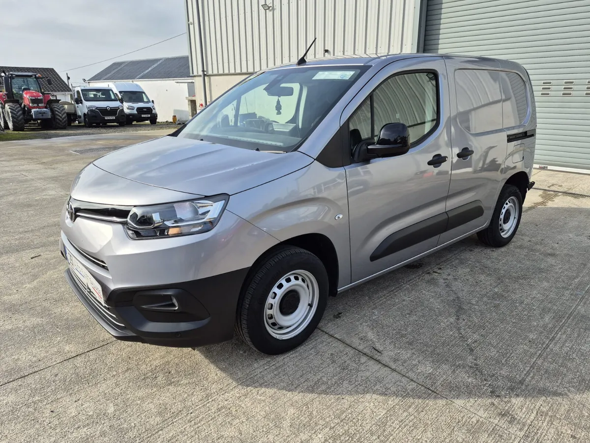 251 TOYOTA PROACE GX CITY 1.5 HDI - Image 3