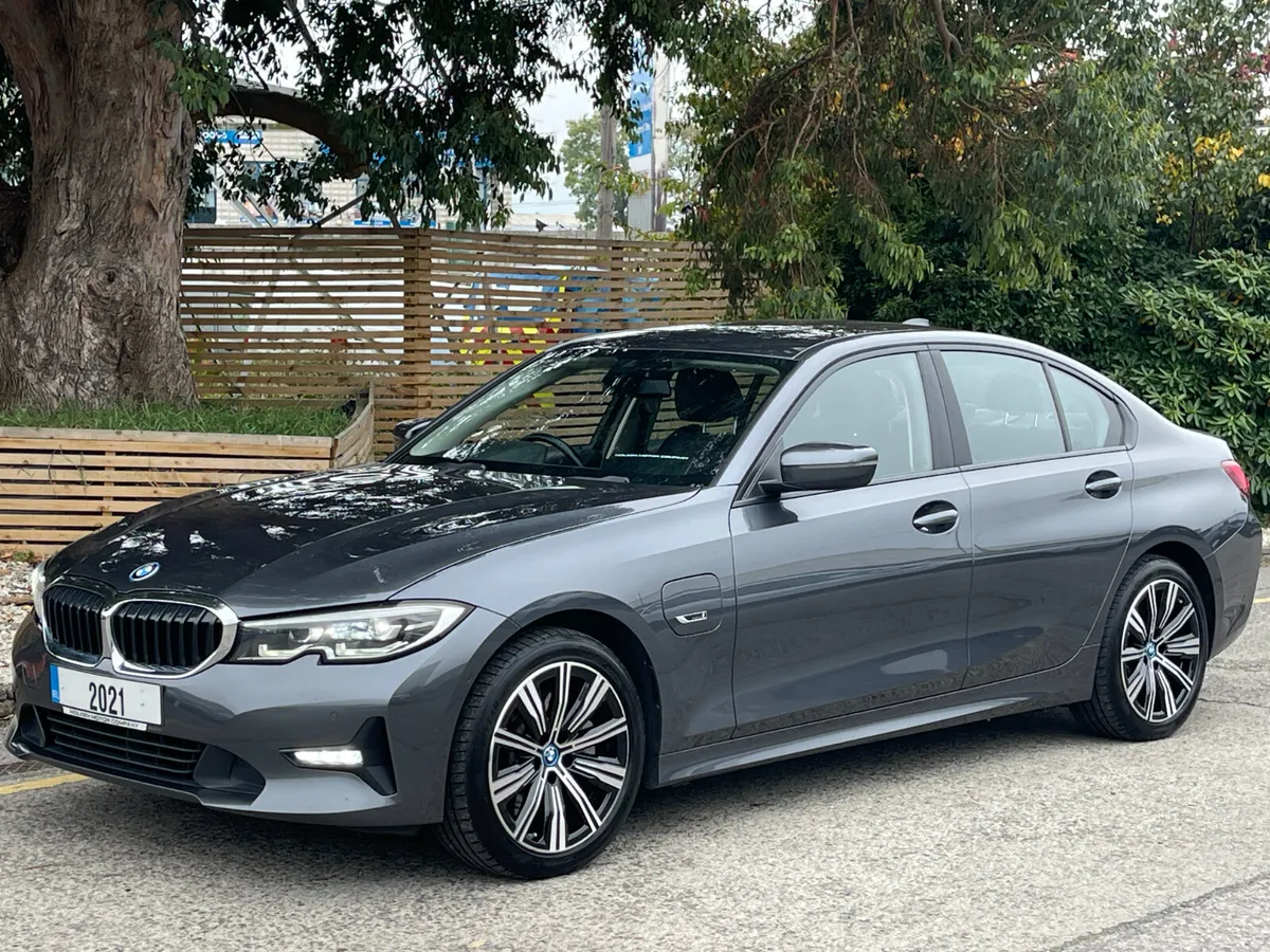 2021 BMW 3-Series..4 STAMP SERVICE HISTORY..2 KEYS - Image 3