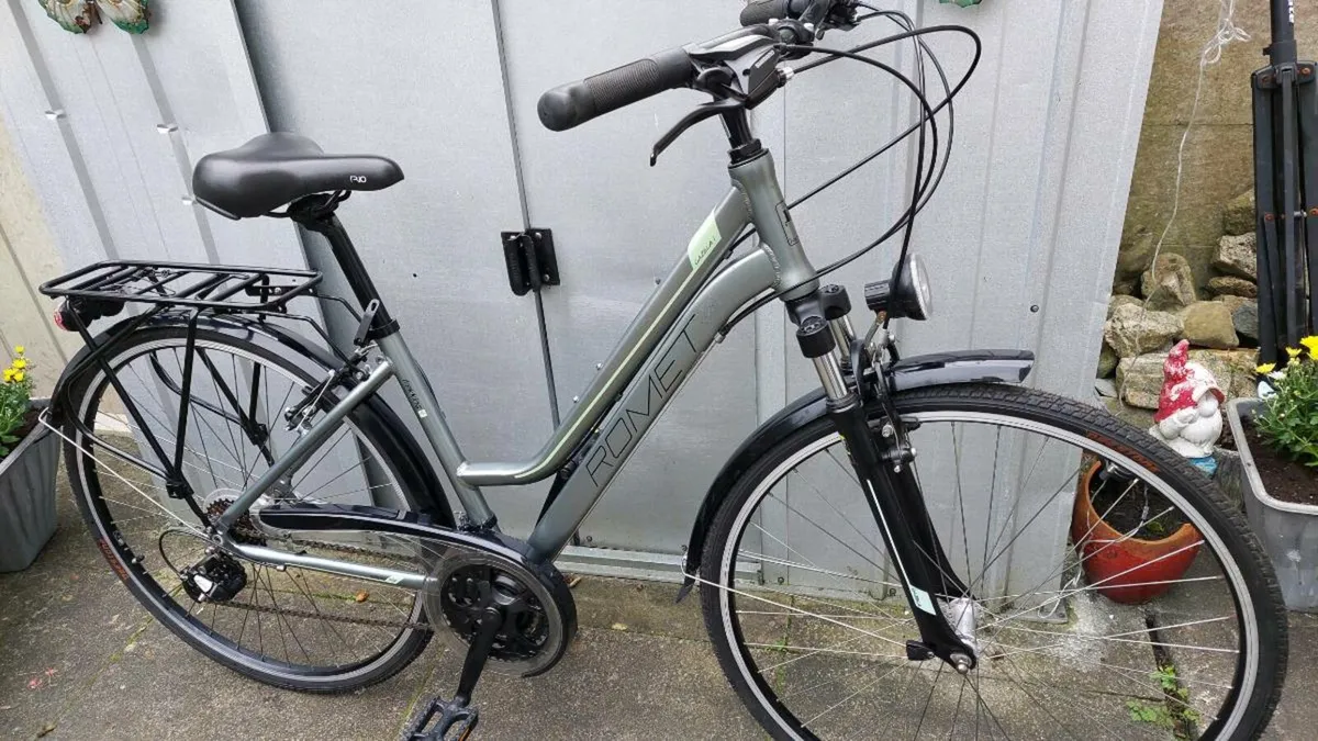 Romet Gazela Trekking Bike - Image 1