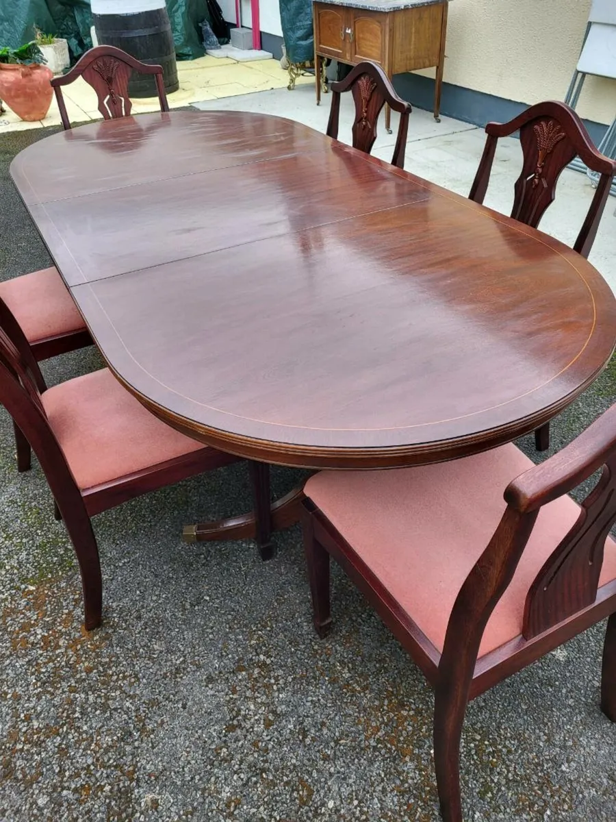 Extending Mahogany Dining Table and six Chairs - Image 1