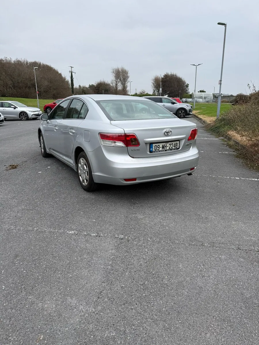 Toyota avensis - Image 2
