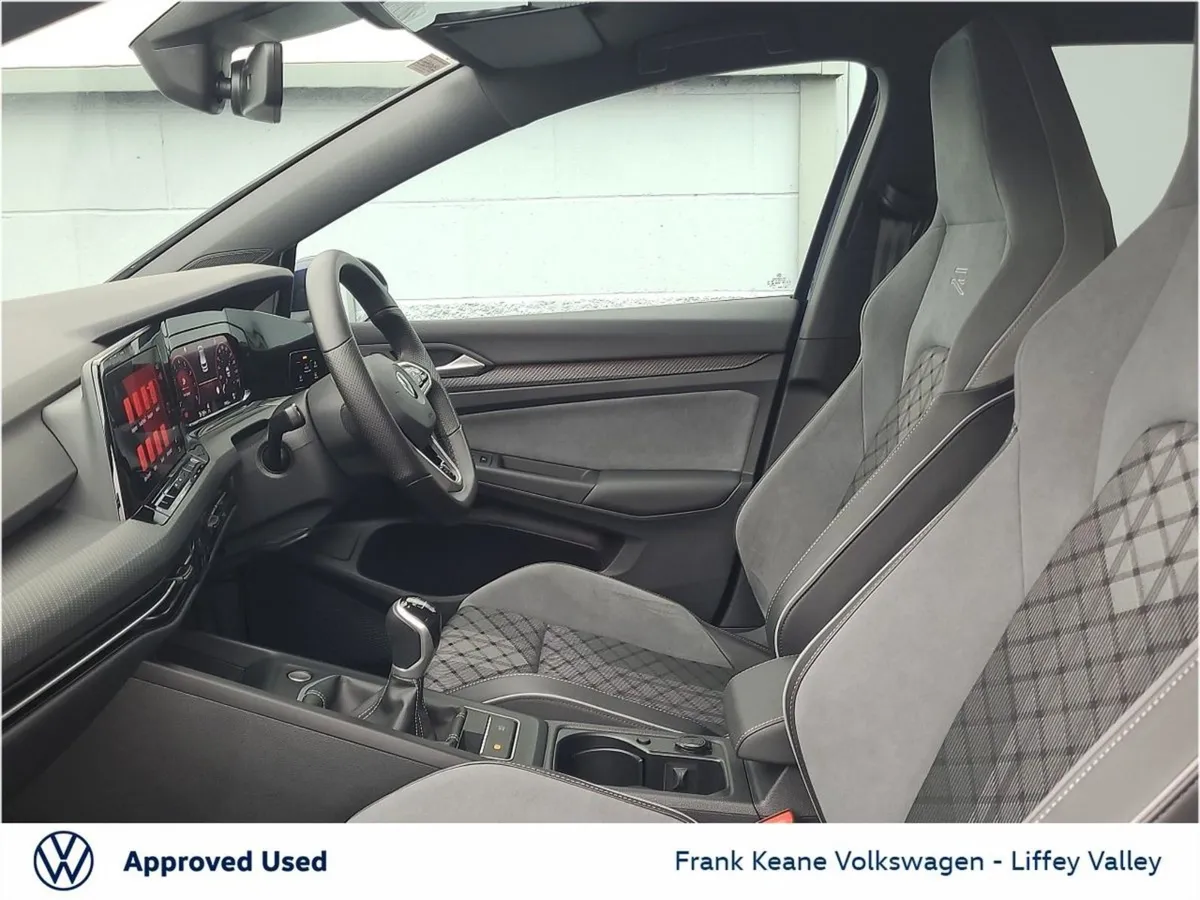 Volkswagen Golf R-line 1.5 TSI 130HP  bergamo All - Image 4