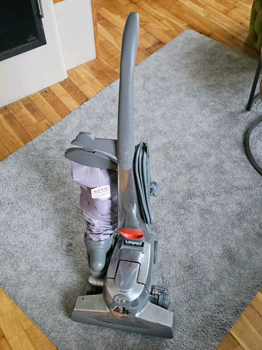 Kirby Sentria Vacuum Cleaner - Image 1