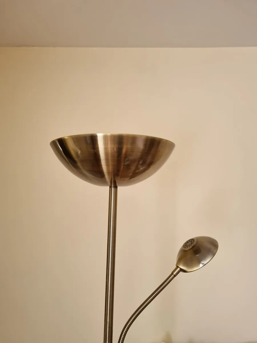 Floor lamp - Image 1