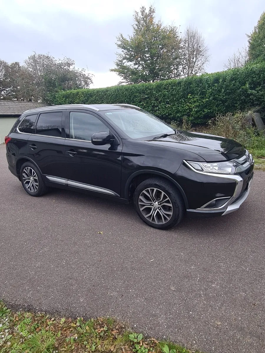Mitsubishi Outlander Commercial 2.2L - Image 1