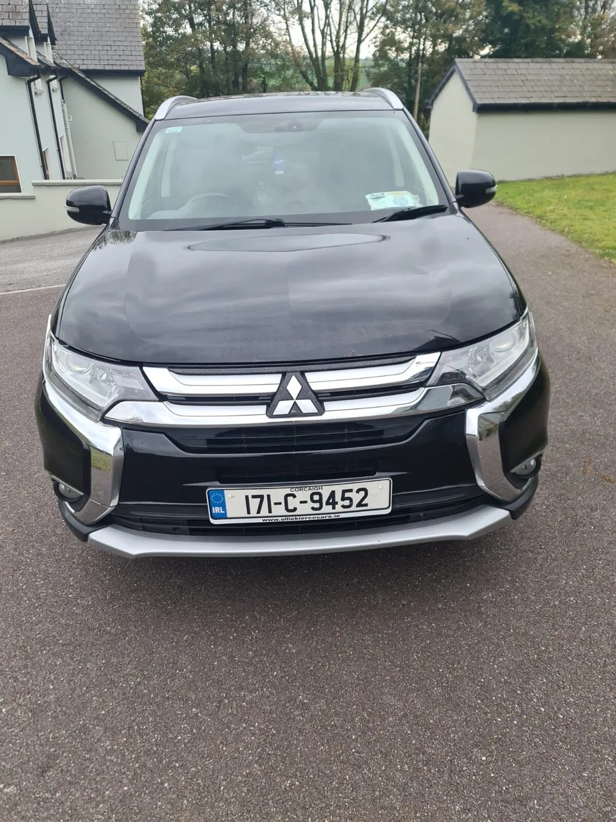 Mitsubishi Outlander Commercial 2.2L - Image 2