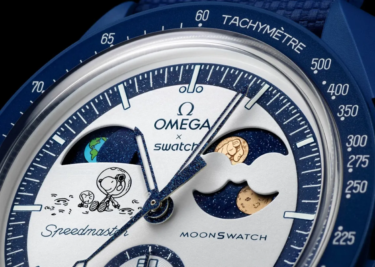 OMEGAxSWATCH MISSION TO EARTHPHASE-MOONSHINE GOLD - Image 1