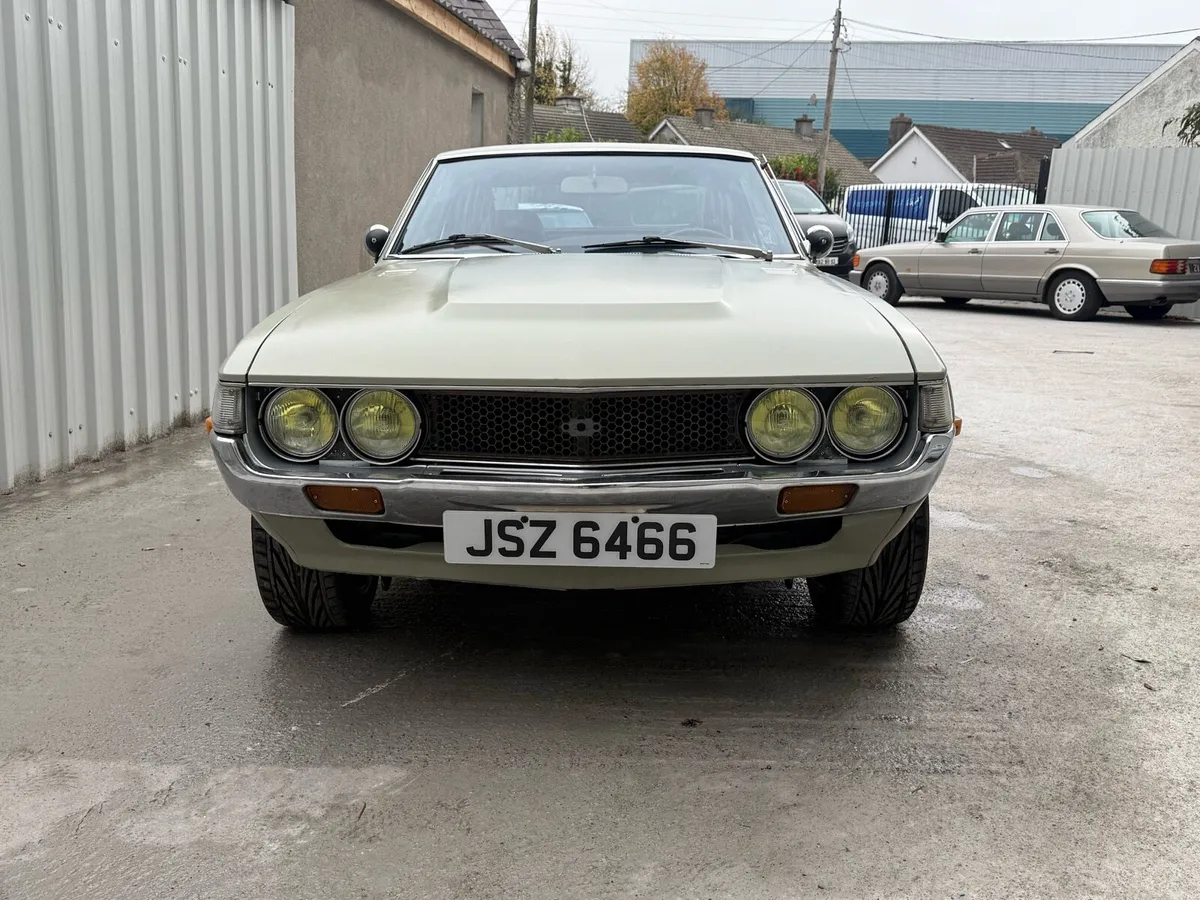 1976 Toyota Celica ST liftback manual GEN 1 RA28 - Image 2