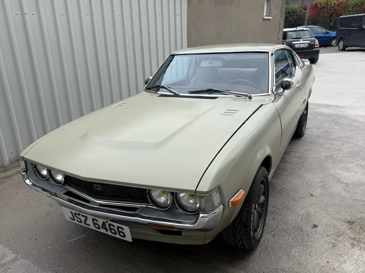 1976 Toyota Celica ST liftback manual GEN 1 RA28 - Image 3