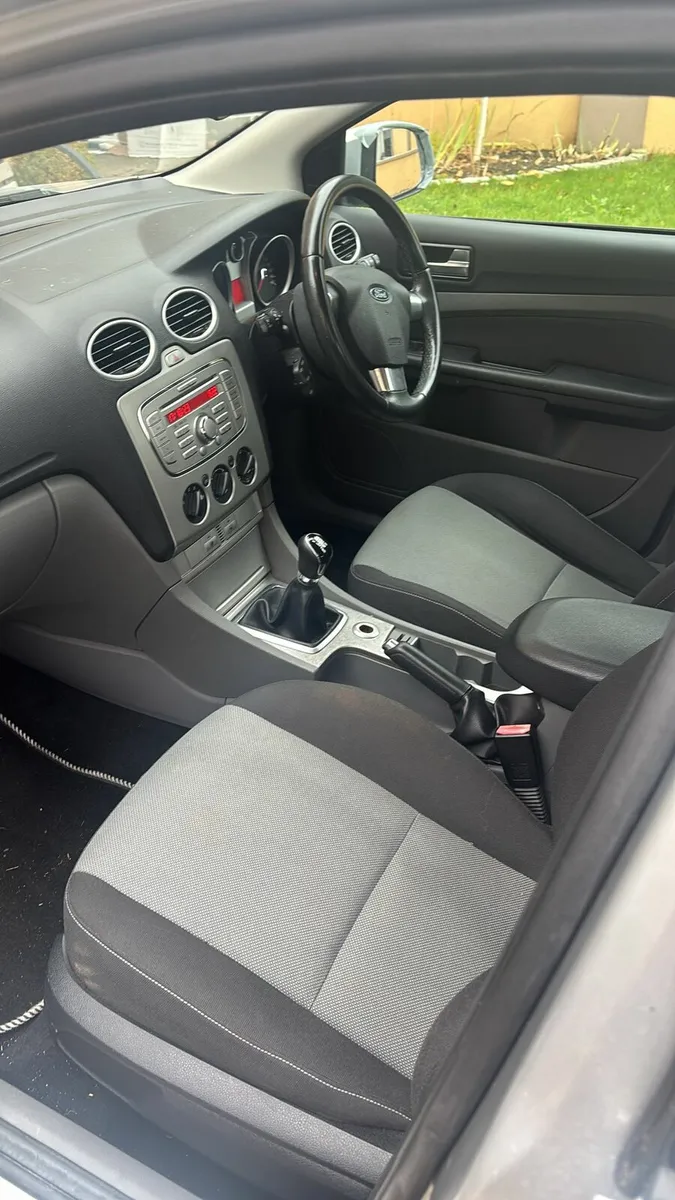 Ford Focus - Image 4