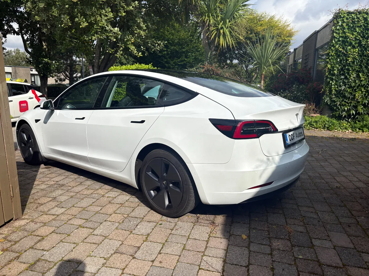 2021 Tesla Model 3 Standard Range Upgraded FSD - Image 2