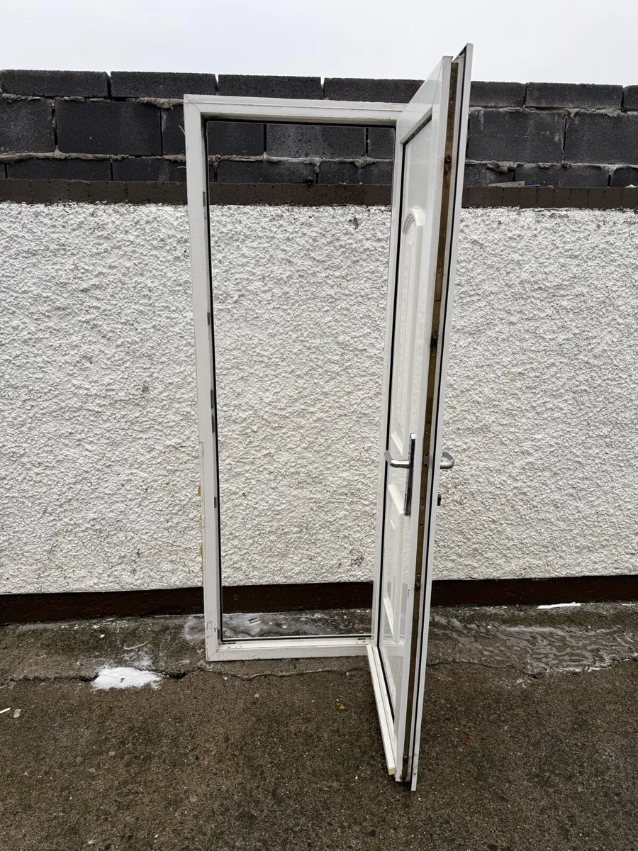 Pvc front door - Image 3