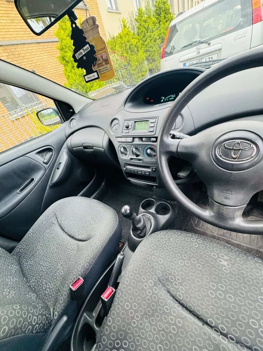 Toyota Yaris - Image 1