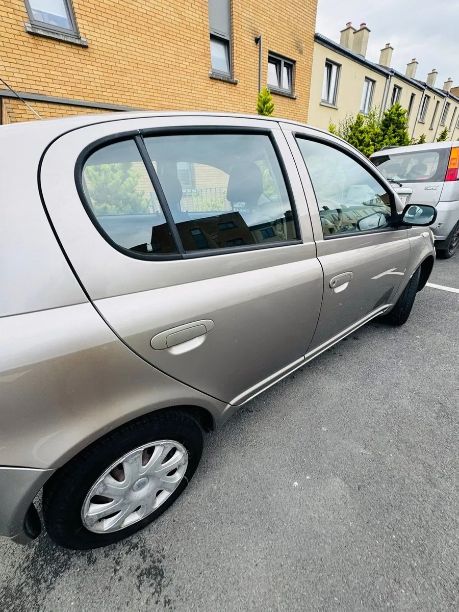 Toyota Yaris - Image 3