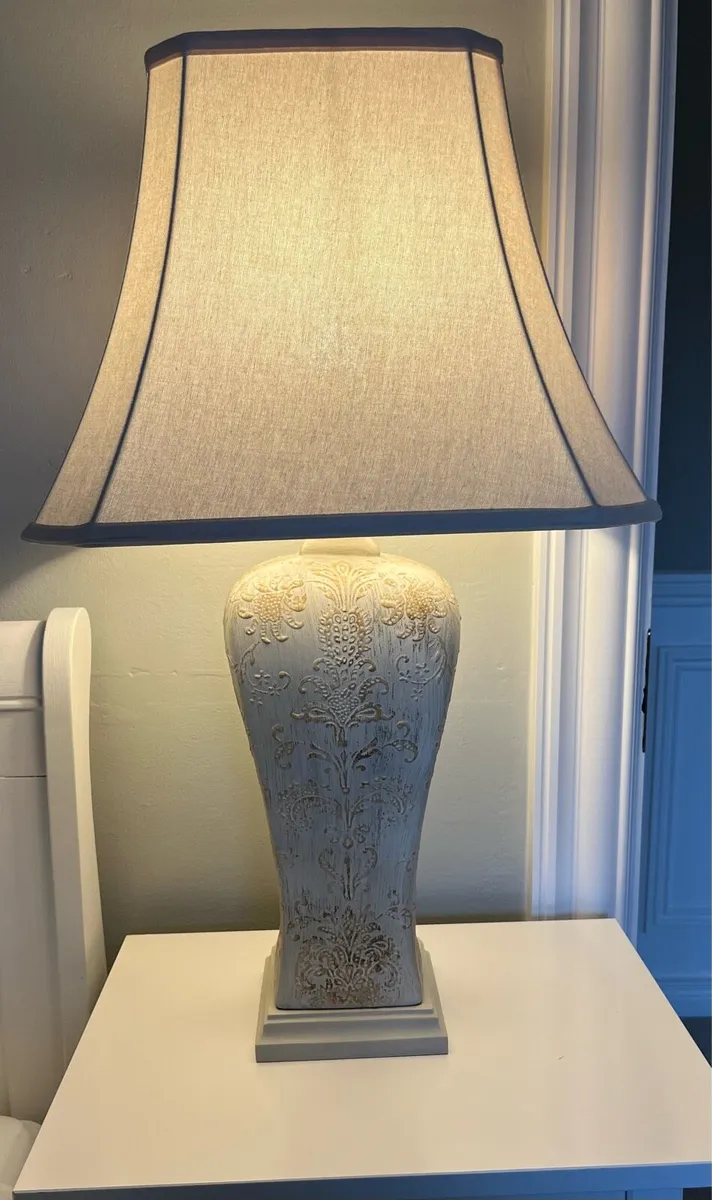 Pair of lamps - Image 1