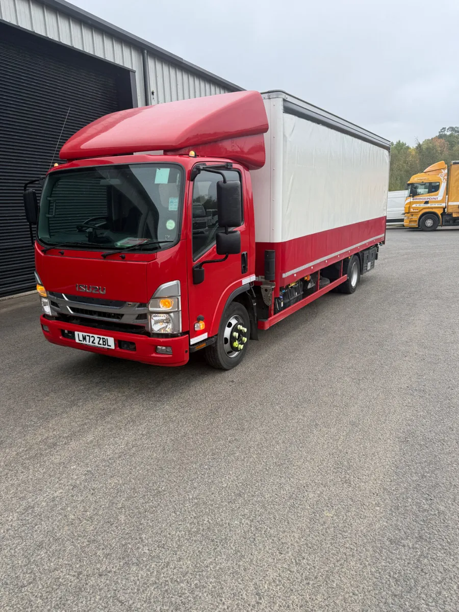 ISUZU CURTAIN SIDER - Image 2