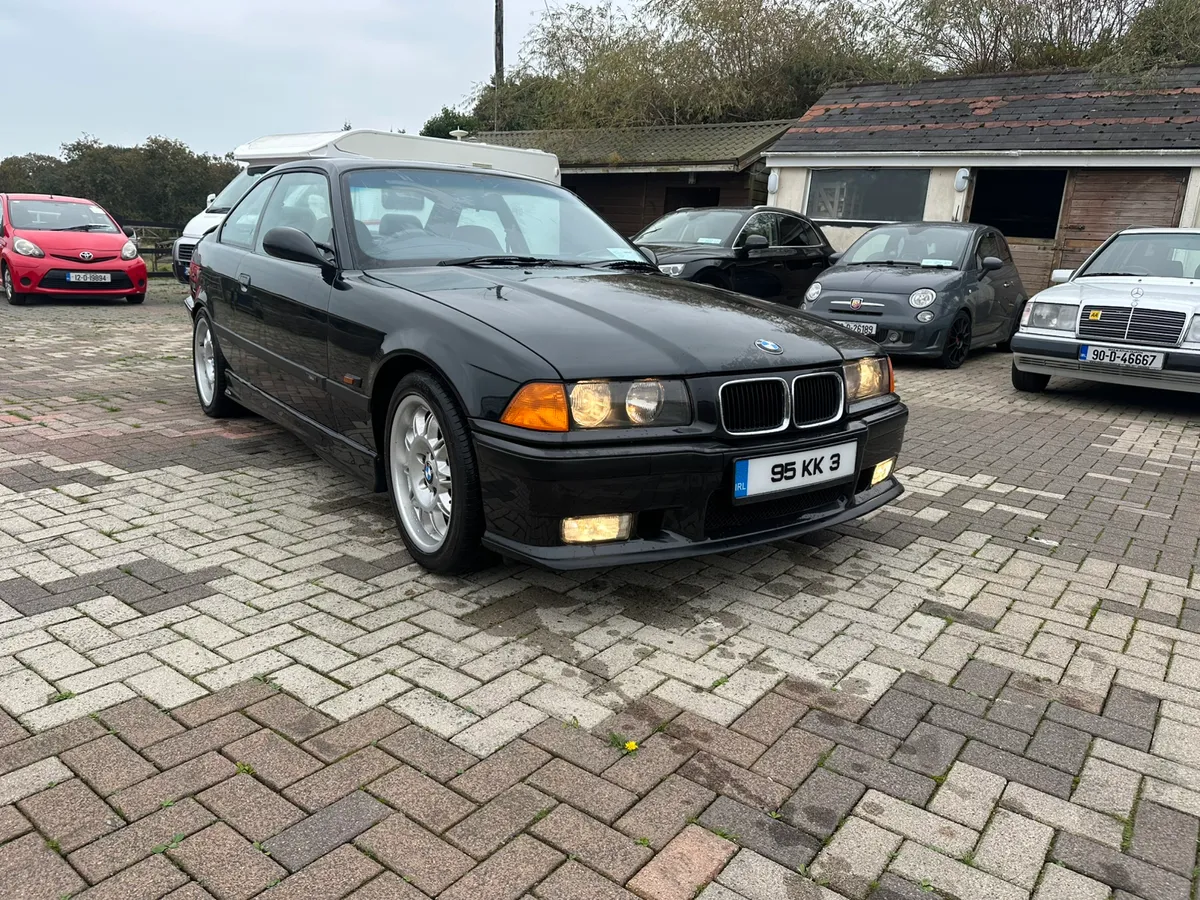 BMW M3 3.0 Manual 1995 Very Nice Car - Image 1