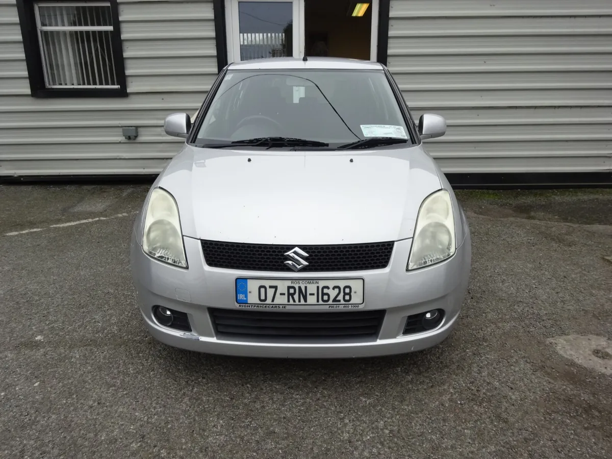 SUZUKI SWIFT 1.3 PETROL 5 DOOR GLX - Image 2