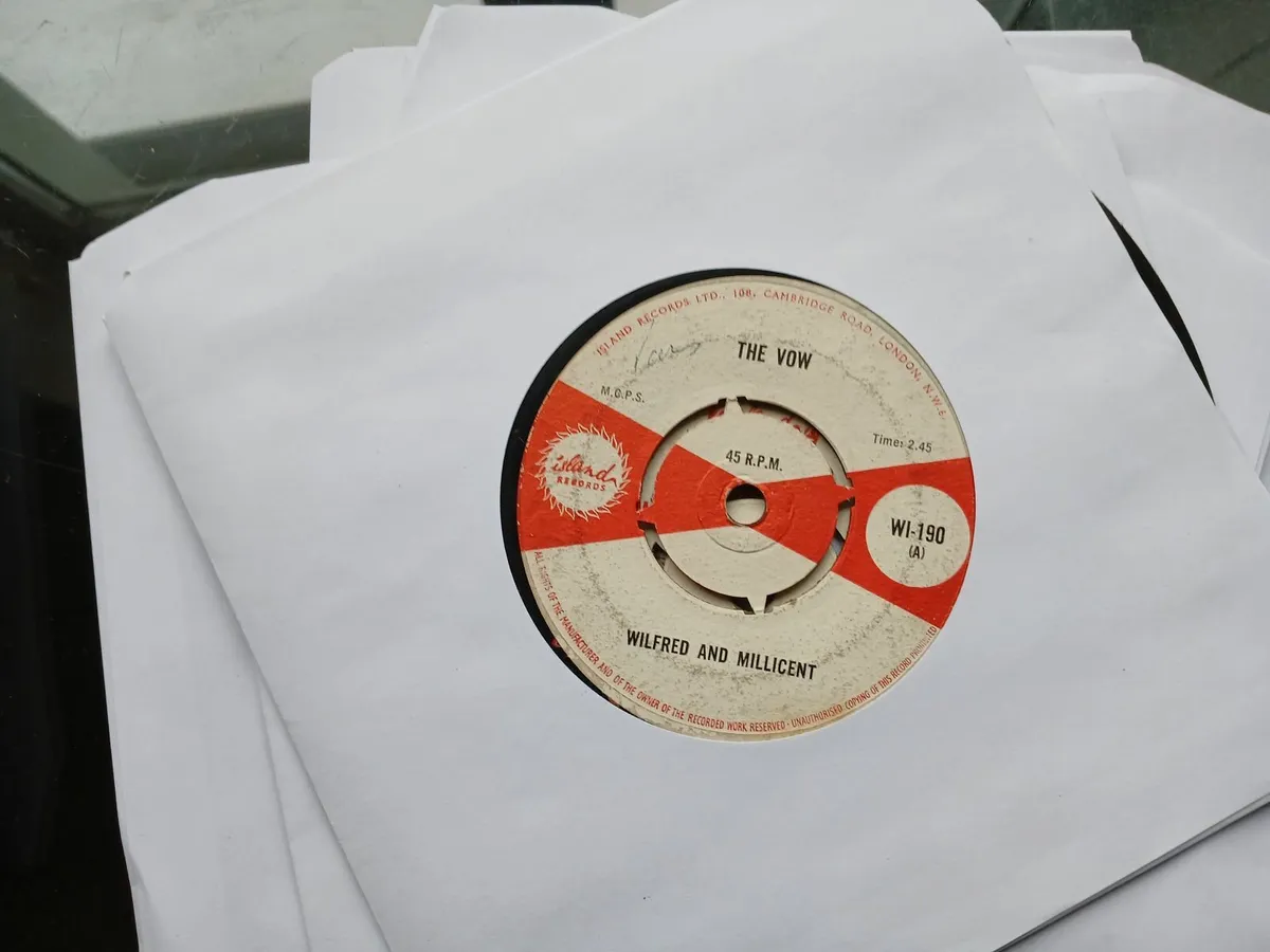 Vinyl records - Image 1