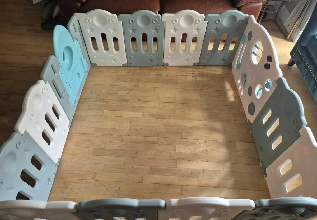 Playpen - Image 2