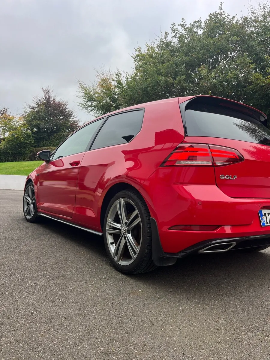 Volkswagen Golf R-Line – Immaculate Condition - Image 4