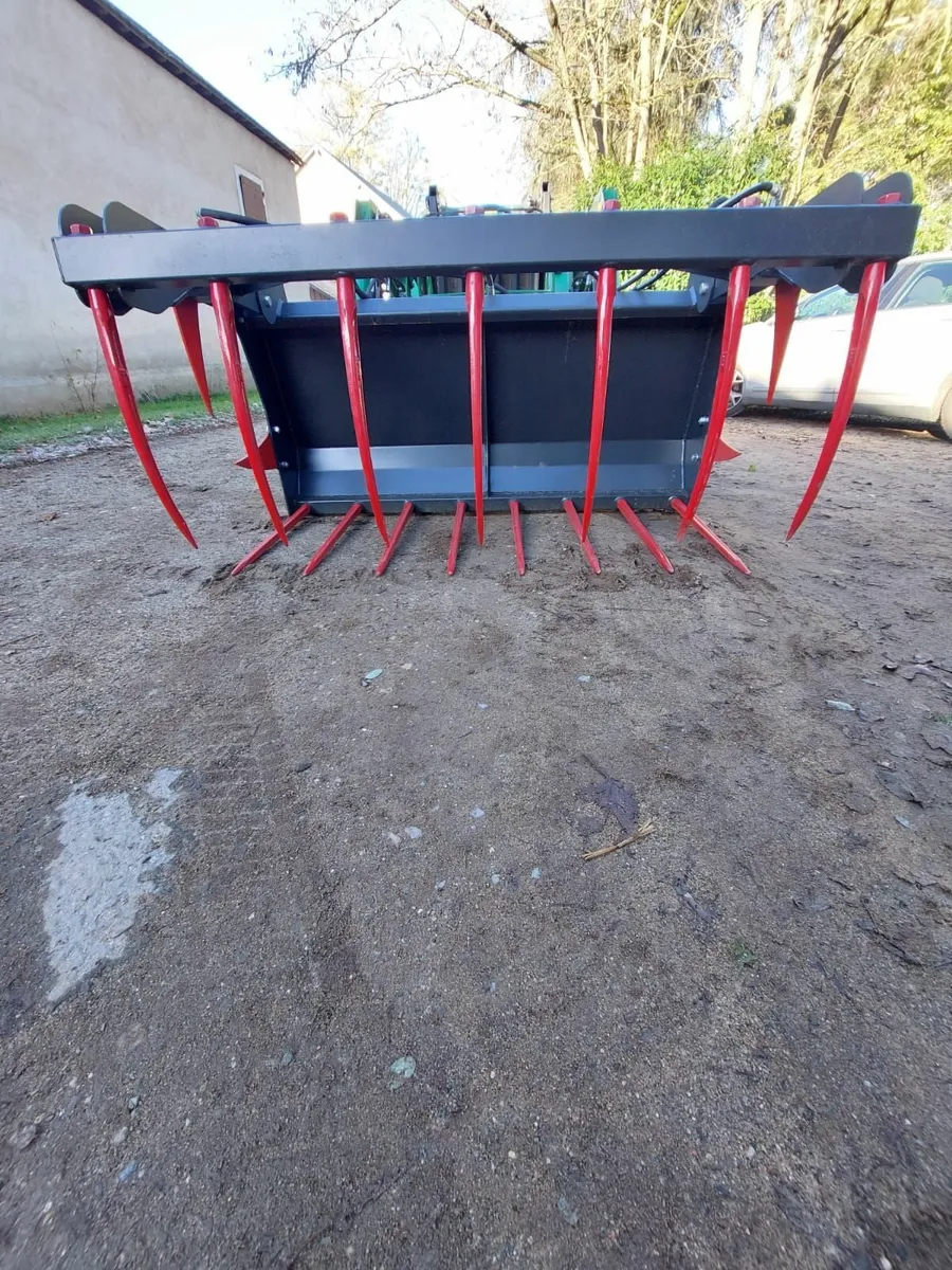 Silage grab, John Deere brackets - Image 1