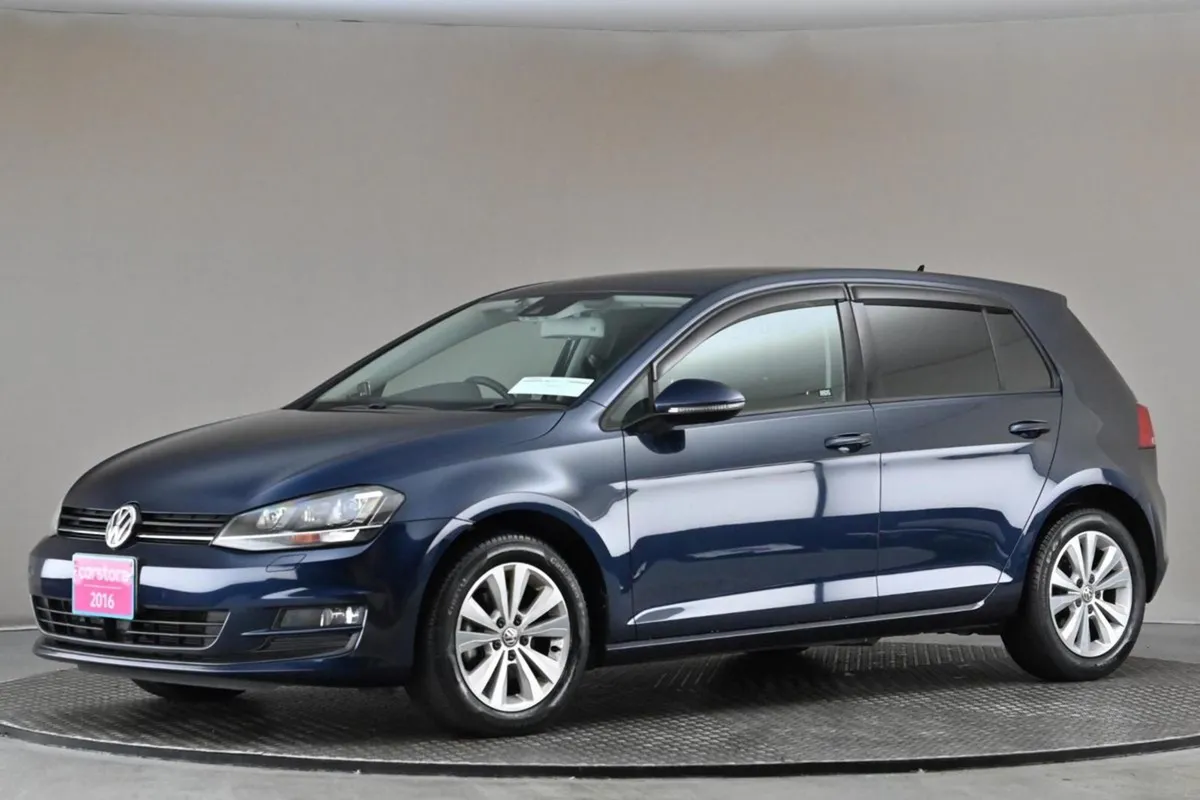 Volkswagen Golf 1.2 TSI DSG MK7 Comfortline  reve - Image 4
