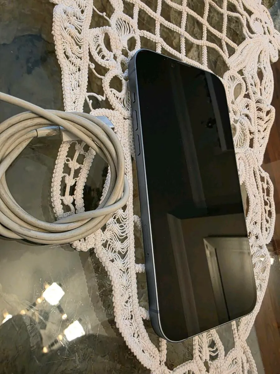 IPhone 14 Plus 128G - Image 3