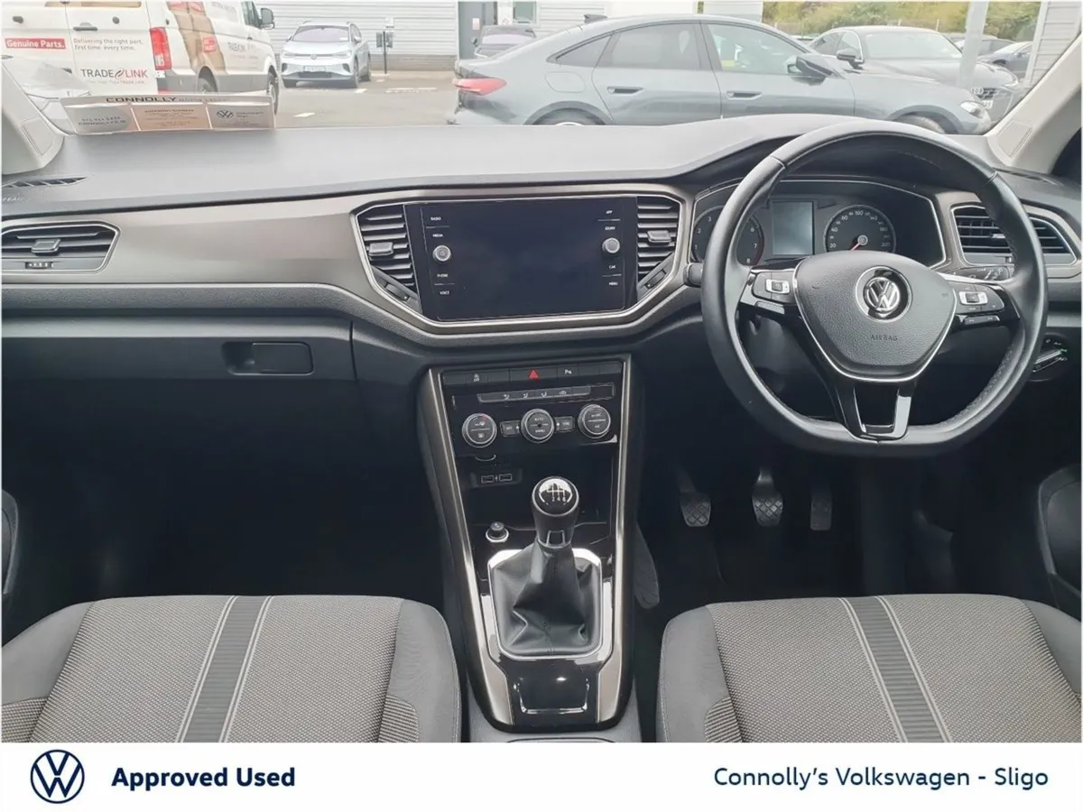 Volkswagen T-Roc Design 1.0tsi 115BHP - Image 3