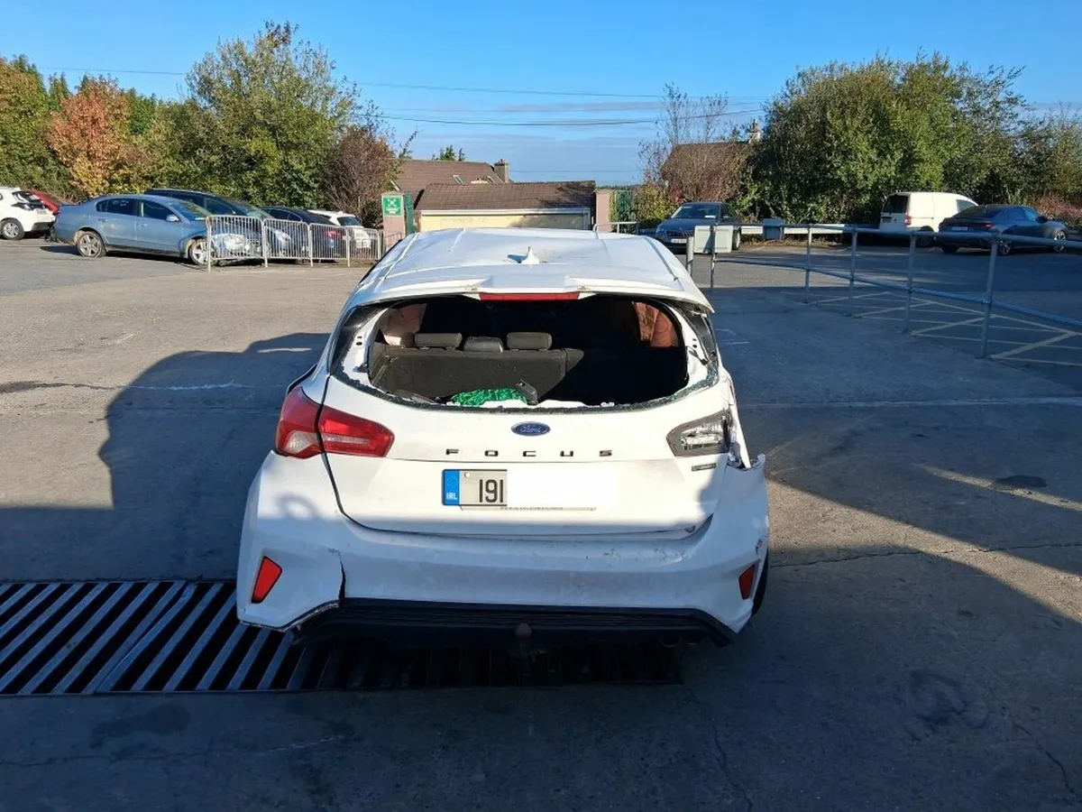 2019 FORD FOCUS  ST-LINE 1.0 ECO BOOST - Image 2