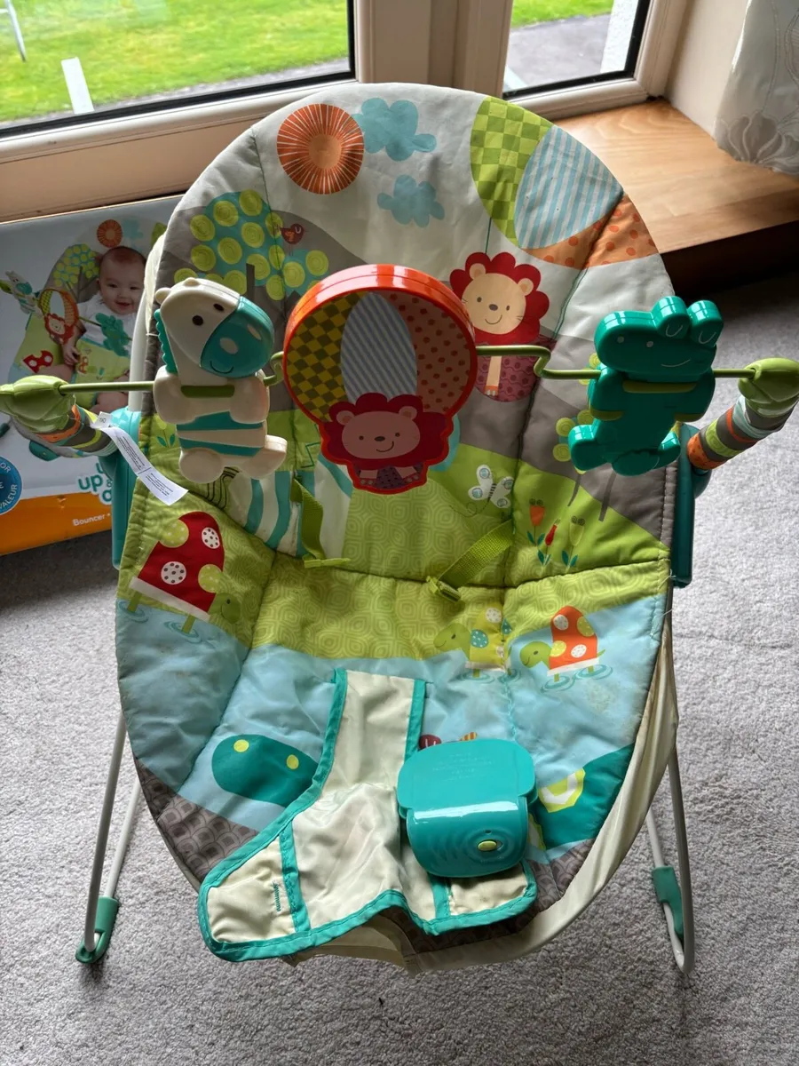 Bright starts baby bouncer - Image 2