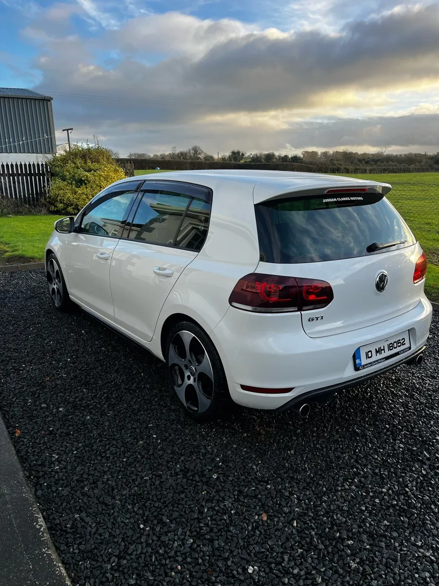 Golf GTI High Spec - Image 3
