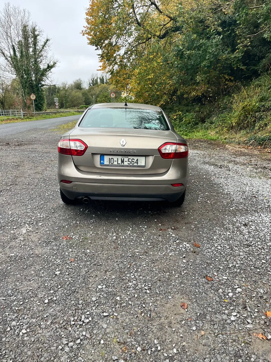 Renault Fluence Saloon Diesel Gold - Image 4