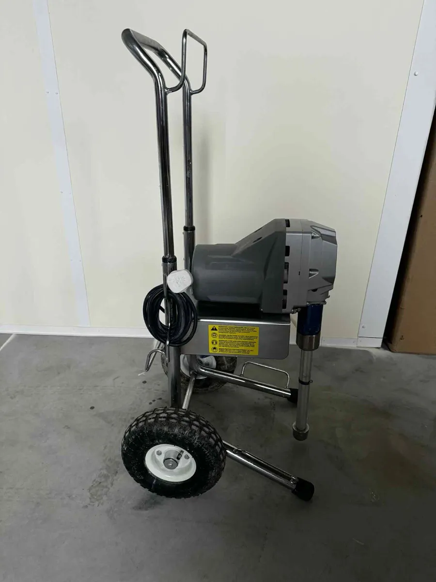 Airless paint sprayer QT290, 240v - Image 2