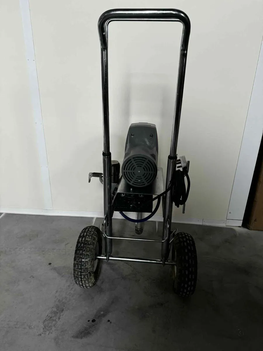 Airless paint sprayer QT290, 240v - Image 3