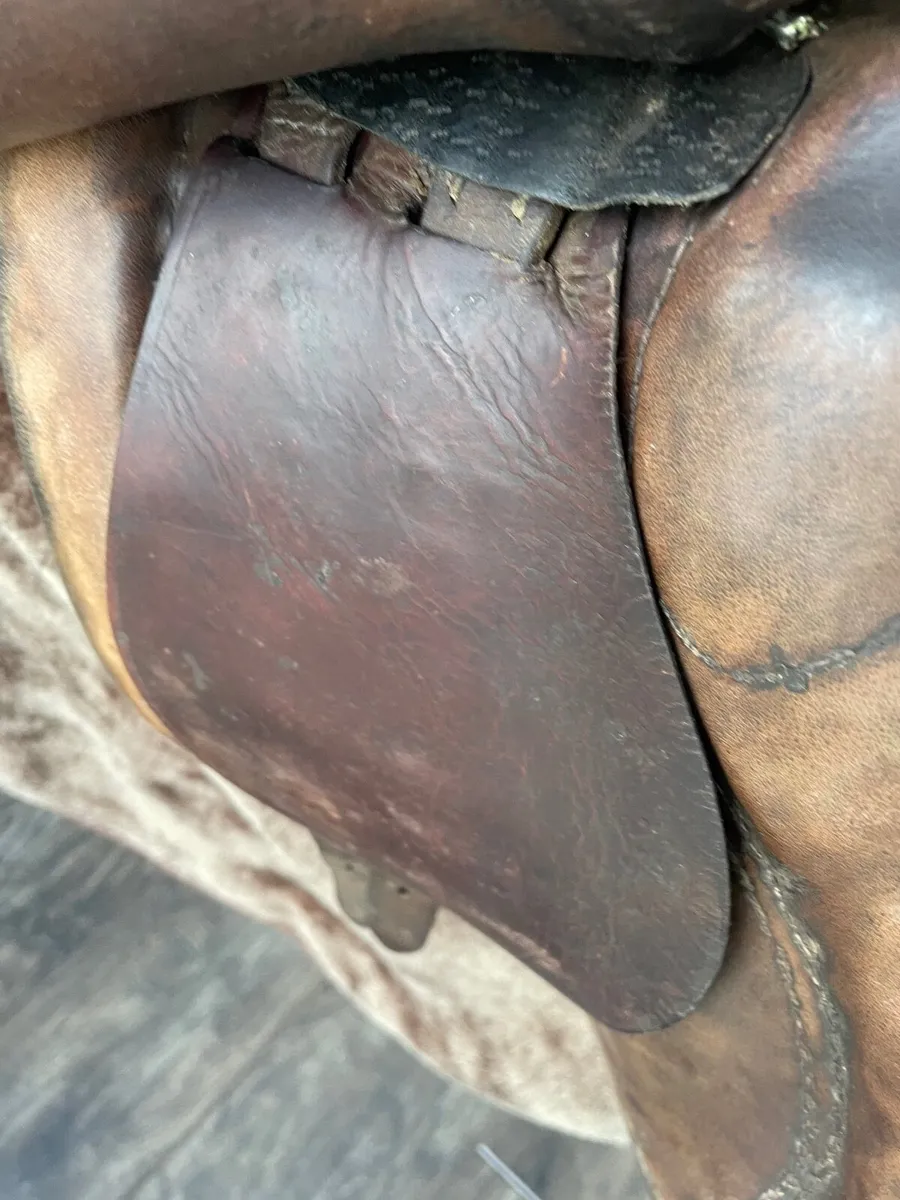 19” Stubben jumping Saddle - Image 4