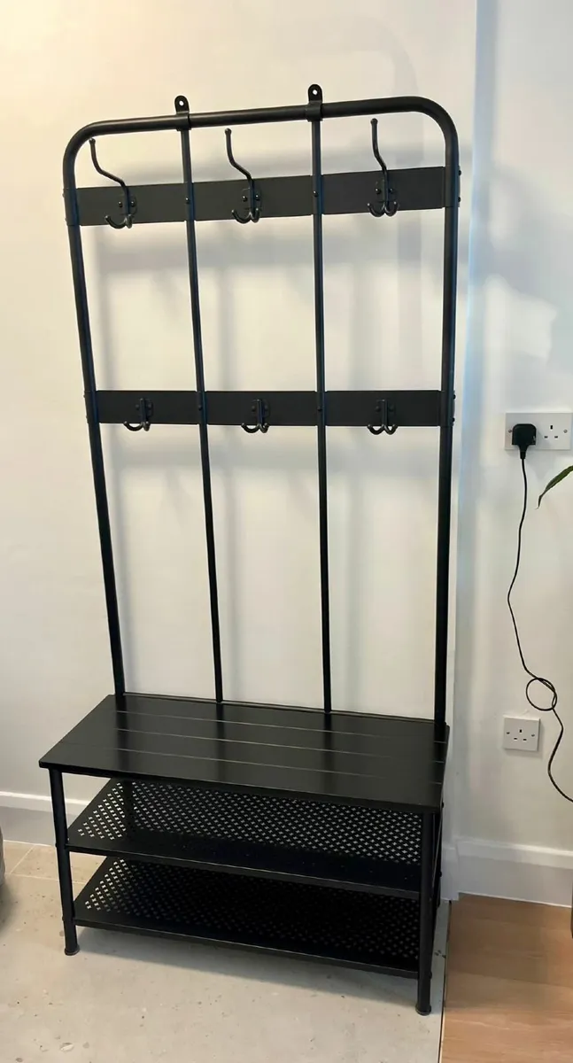coat rack - Image 1
