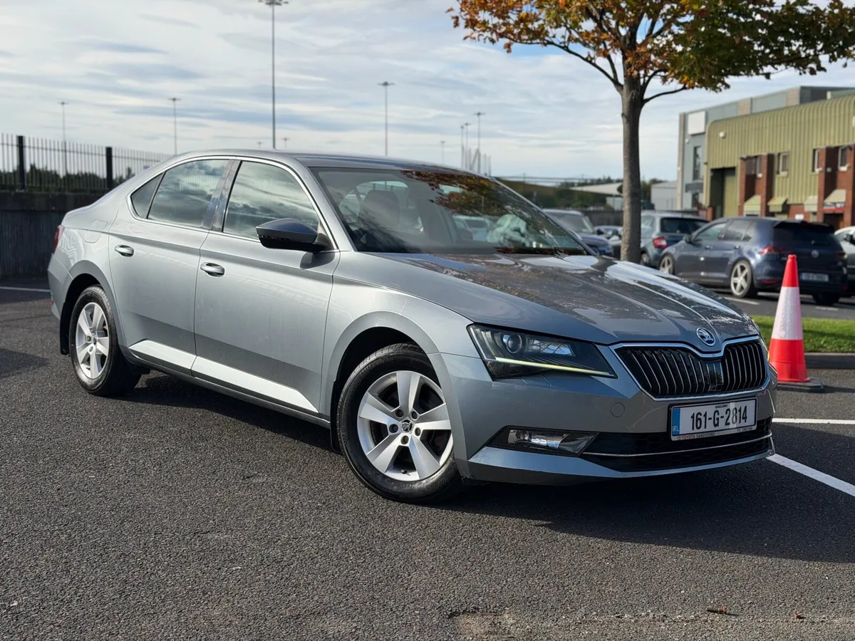 Skoda Superb 2016 - Image 1