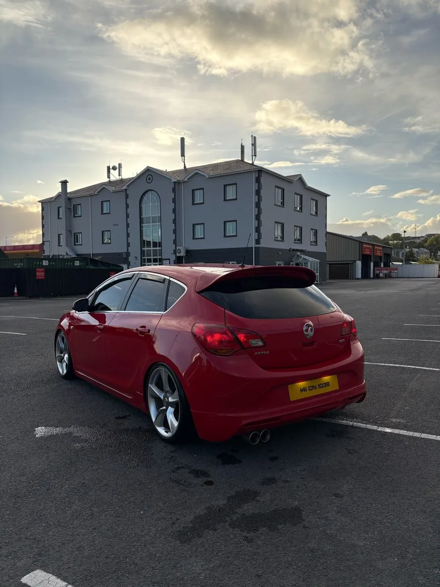 2014 Vauxhall Astra - Image 4