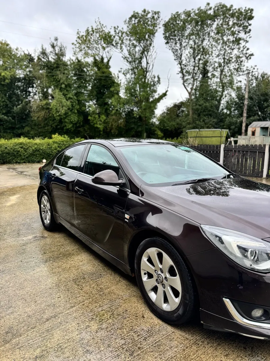 Vauxhall insignia - Image 1