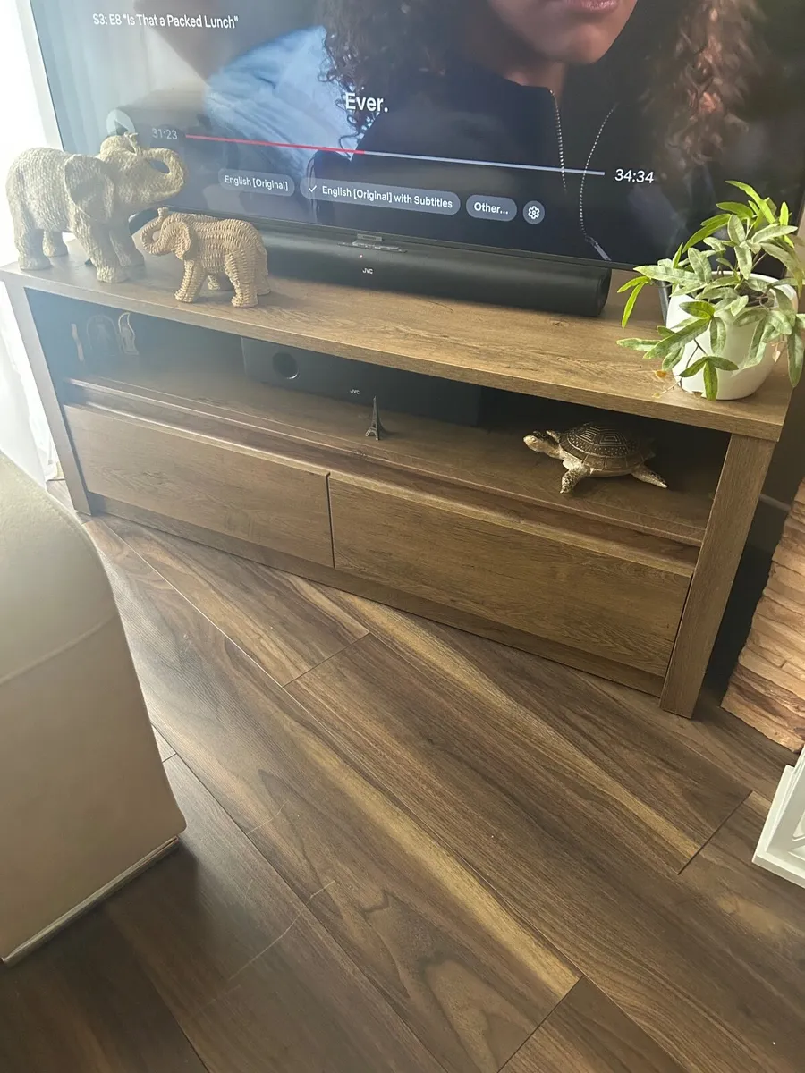 Tv unit - Image 2