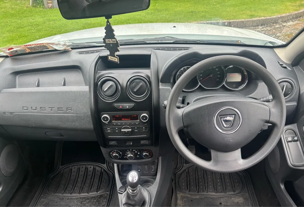 Dacia duster - Image 3