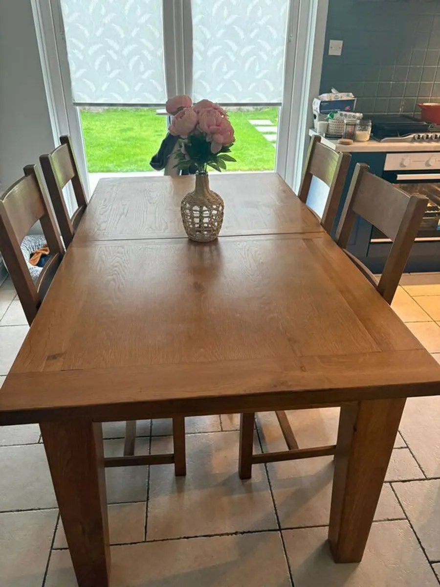 Extendable dining room - Image 2