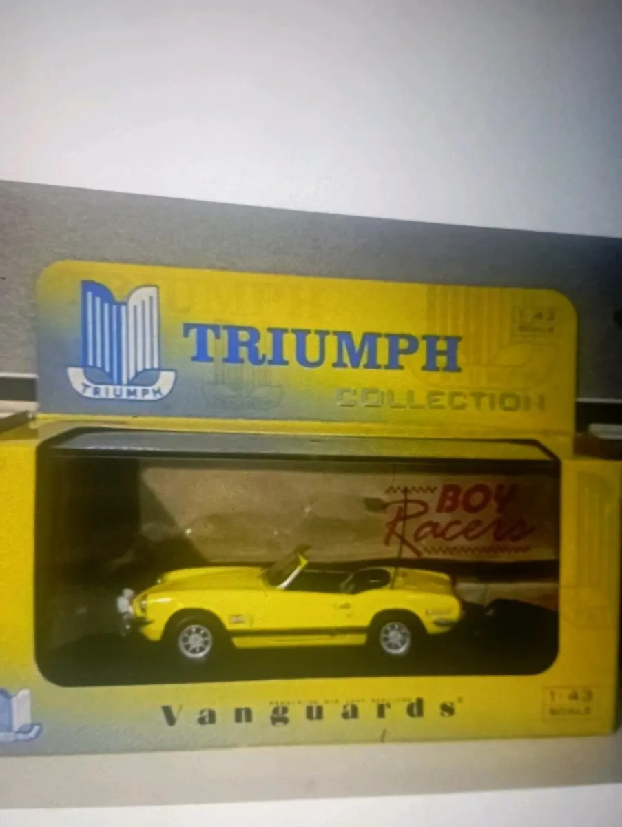 CORGI VANGUARDS  TRIUMPH SPIT FIRE MK 111 MODLE' - Image 1