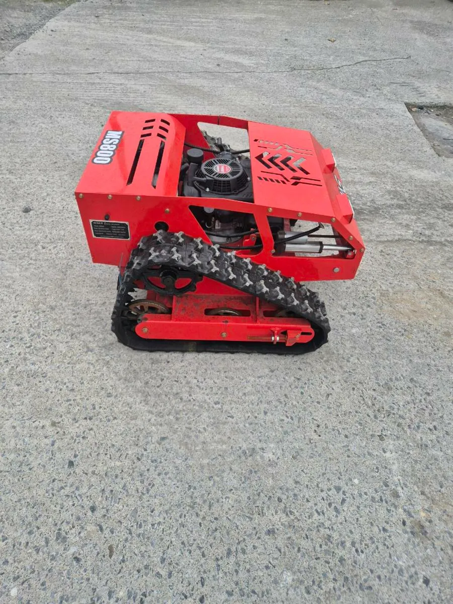 Mms remote hybrid tracked lawnmower - Image 3